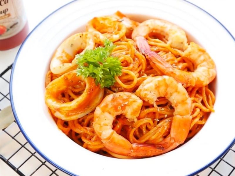 Mực xào mỳ Ý là sự lựa chọn lý tưởng dành cho người ăn kiêng